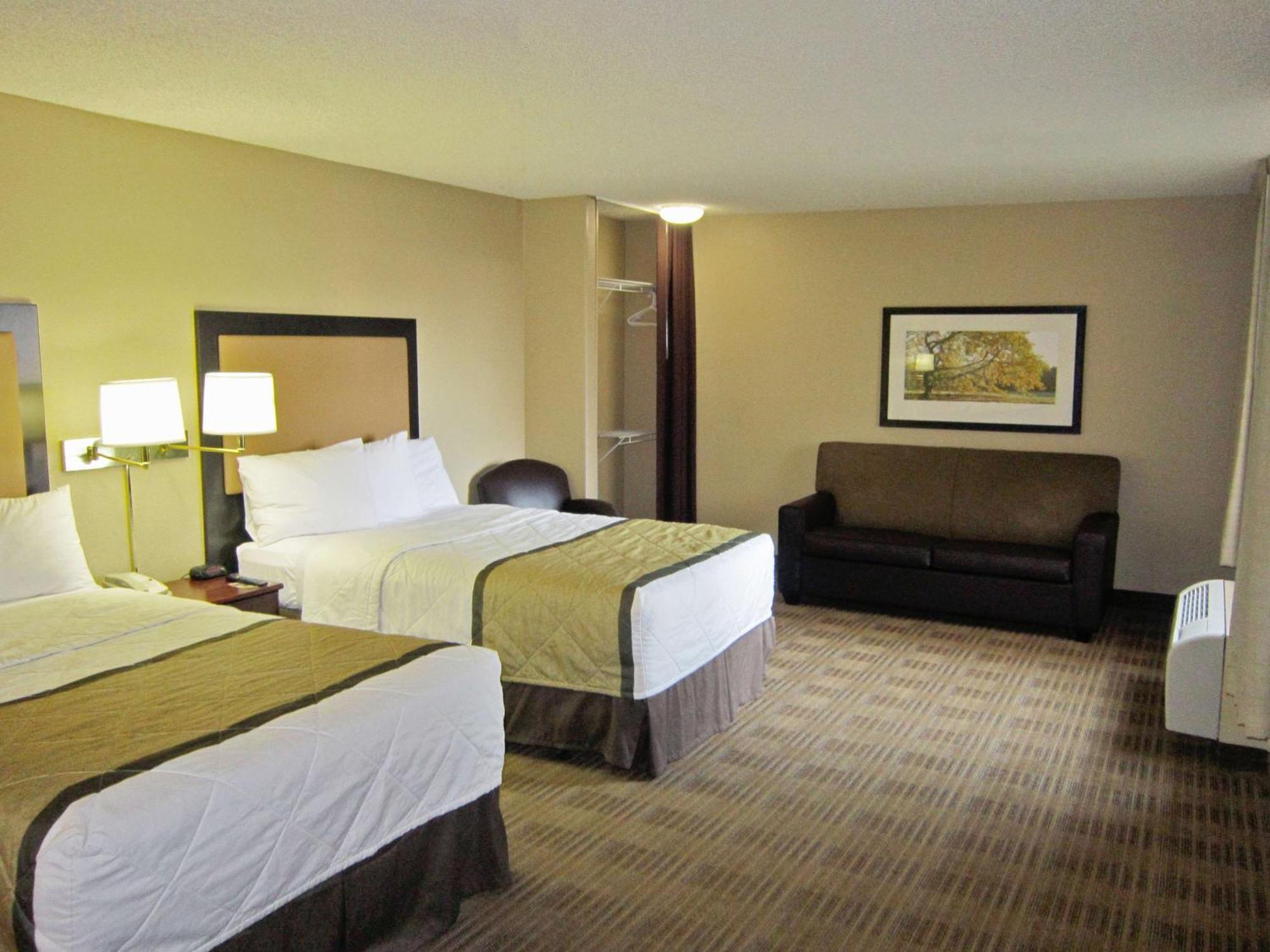 Extended Stay America Suites - Philadelphia - Plymouth Meeting - East Экстерьер фото